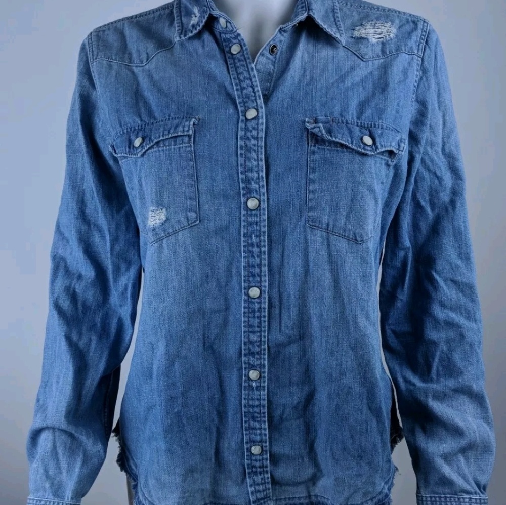 American Eagle Outfitters Blue Denim Button-Down Shirt